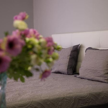 Stylish Studio In Only 50 Meters From Beach ! Ницца Экстерьер фото